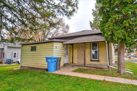 Tiny photo for 401 S Montgomery Street, Watertown, WI 53094 (MLS # 2012842)