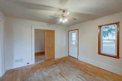 Tiny photo for 401 S Montgomery Street, Watertown, WI 53094 (MLS # 2012842)