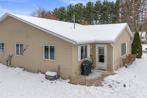 Tiny photo for 1716 Hillcrest Drive, Baraboo, WI 53913 (MLS # 2013445)
