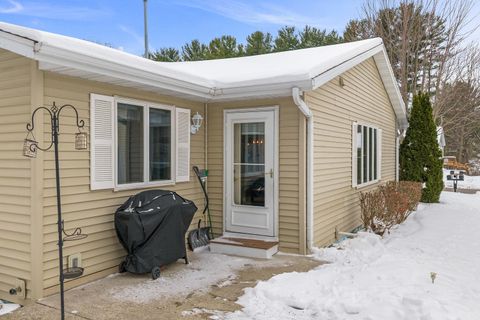 Tiny photo for 1716 Hillcrest Drive, Baraboo, WI 53913 (MLS # 2013445)