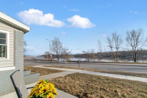 Photo of 1201 W Conant Street, Portage, WI 53901 (MLS # 2017854)