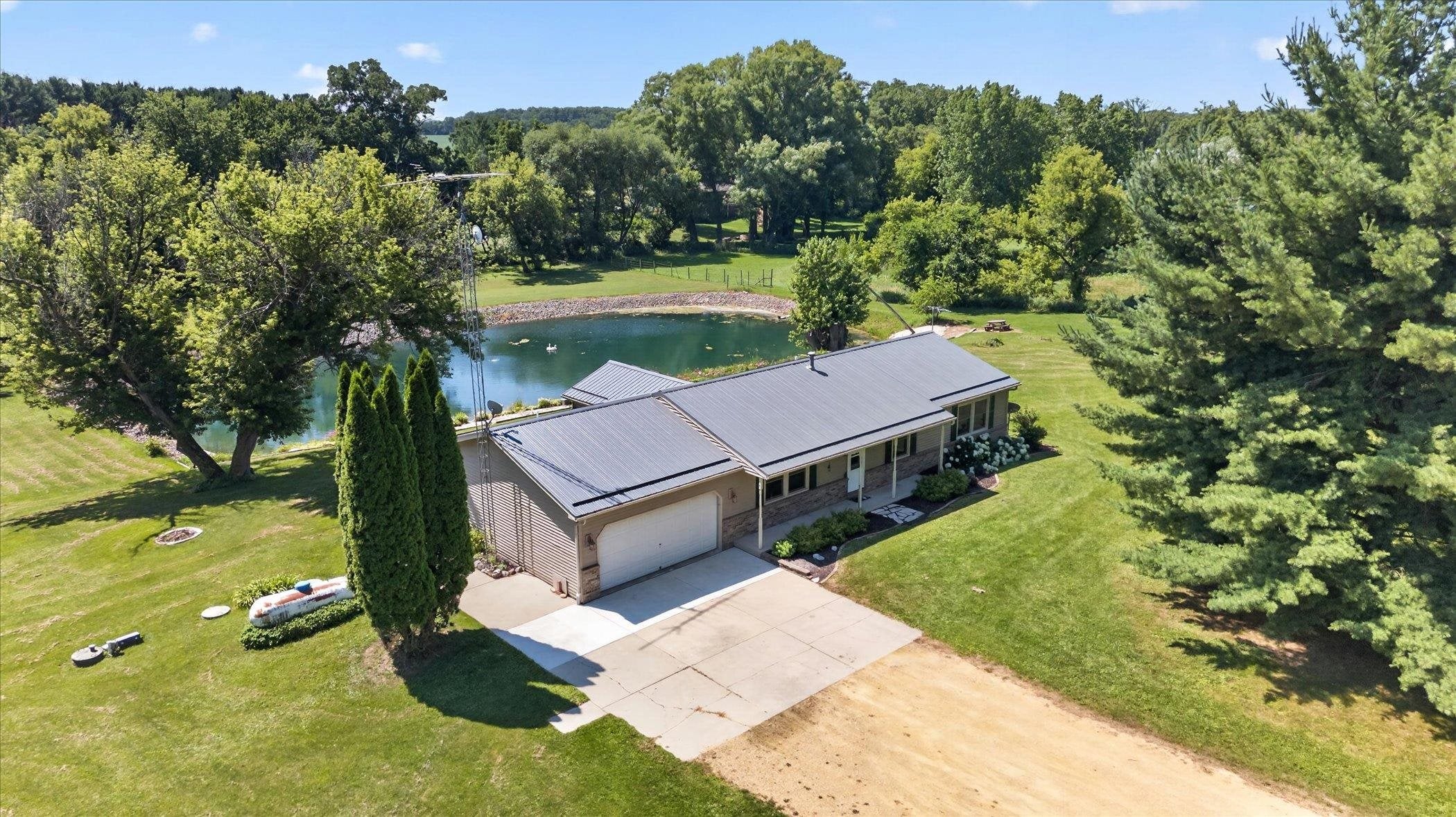 3817 S Carvers Rock Road