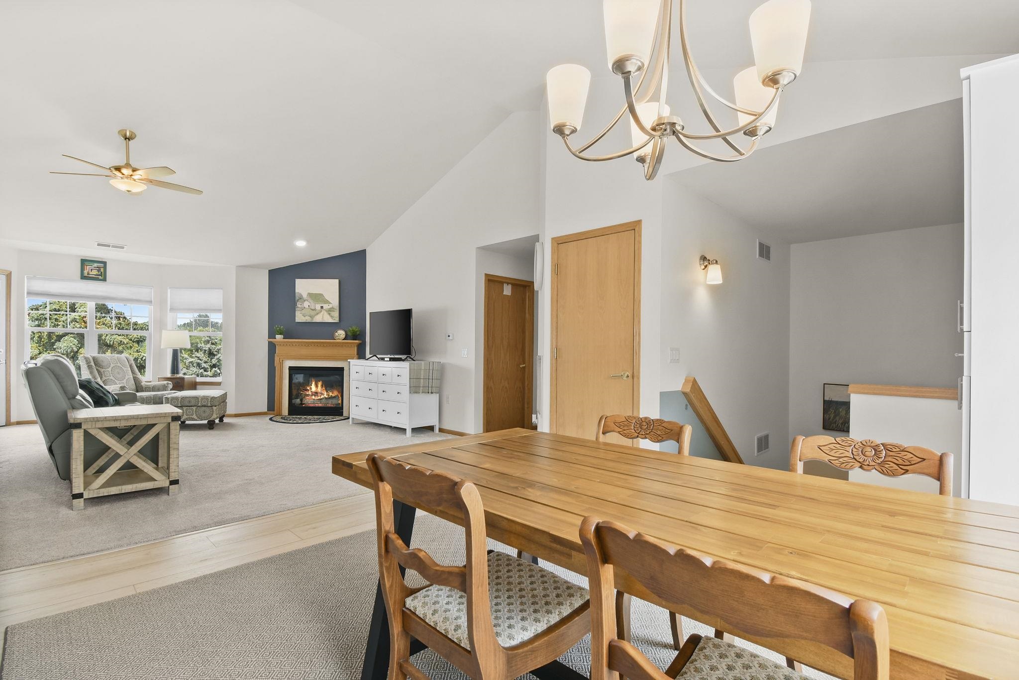 3134 Dorchester Way 6