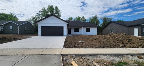 Photo of 103 Rolling Meadow Drive, Darien, WI 53114 (MLS # 2024332)