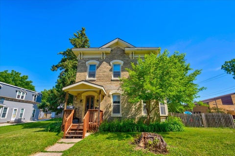 Photo of 231 4th Street, Baraboo, WI 53913 (MLS # 2026314)