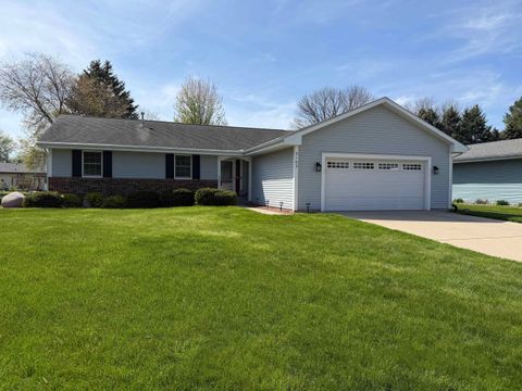 Photo of 2103 Clover Lane, Janesville, WI 53545 (MLS # 2021808)