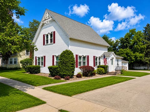 Photo of 317 Allen Street, Clinton, WI 53525 (MLS # 2029868)