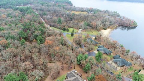 Tiny photo for Bldg 18 3-4 Greenway Crossing PV, Wisconsin Dells, WI 53965 (MLS # 1993674)