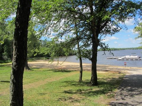 Tiny photo for Bldg 18 3-4 Greenway Crossing PV, Wisconsin Dells, WI 53965 (MLS # 1993674)