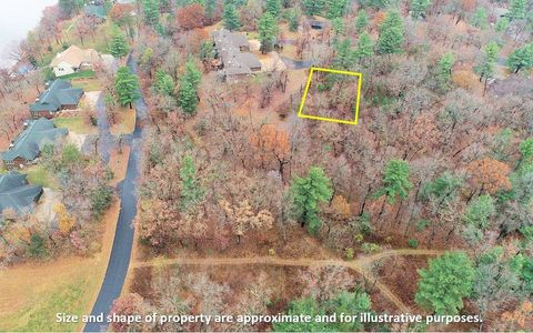 Tiny photo for Bldg 18 3-4 Greenway Crossing PV, Wisconsin Dells, WI 53965 (MLS # 1993674)