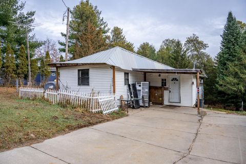 Tiny photo for 2434 Hillcrest Avenue, Friendship, WI 53934 (MLS # 2012801)