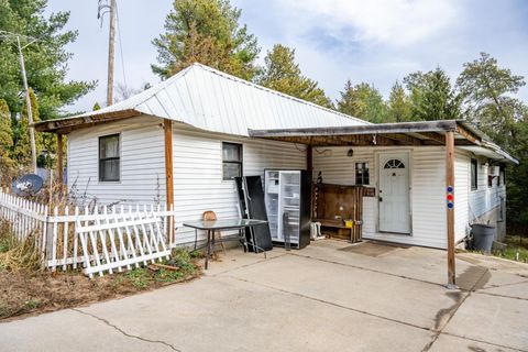 Tiny photo for 2434 Hillcrest Avenue, Friendship, WI 53934 (MLS # 2012801)
