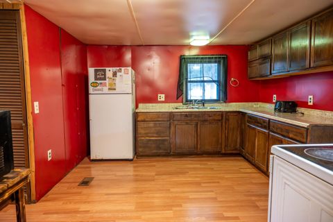 Tiny photo for 2434 Hillcrest Avenue, Friendship, WI 53934 (MLS # 2012801)