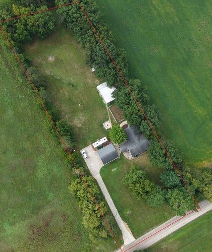 Photo of E8303 N Reedsburg Road, Reedsburg, WI 53959 (MLS # 2032039)