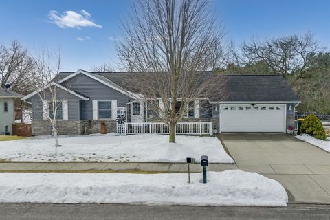 Photo of 141 Thomas Road, Reedsburg, WI 53959 (MLS # 2019022)