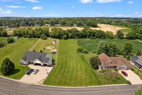 Photo of Lot 60 Comfortcove Street, Orfordville, WI 53576 (MLS # 2006314)