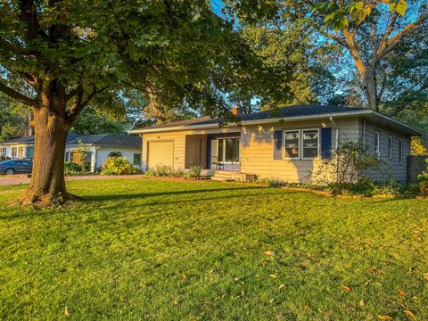 Photo of 1481 Wisconsin River Drive, Port Edwards, WI 54469 (MLS # 2010375)