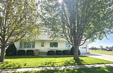 Photo of 415 High Street, Waupun, WI 53963 (MLS # 2022357)