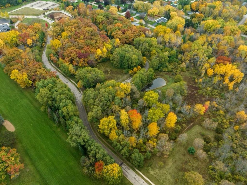 Photo for L18 Stonehaven Drive, Green Lake, WI 54941 (MLS # 1991873)