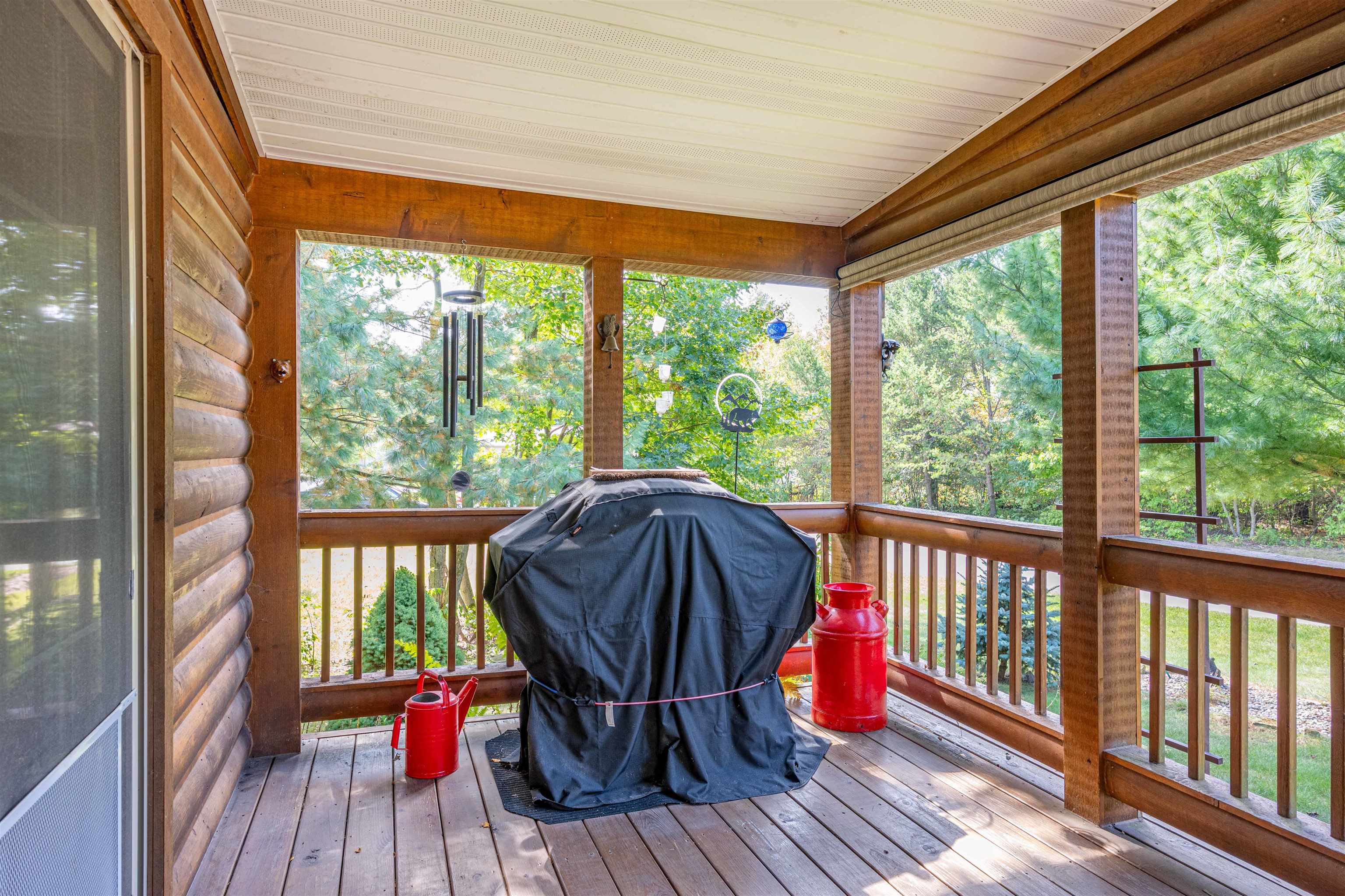 Wisconsin Dells, Wisconsin 53965, United States, 3 Bedrooms Bedrooms, ,2 BathroomsBathrooms,Residential,Active,215453