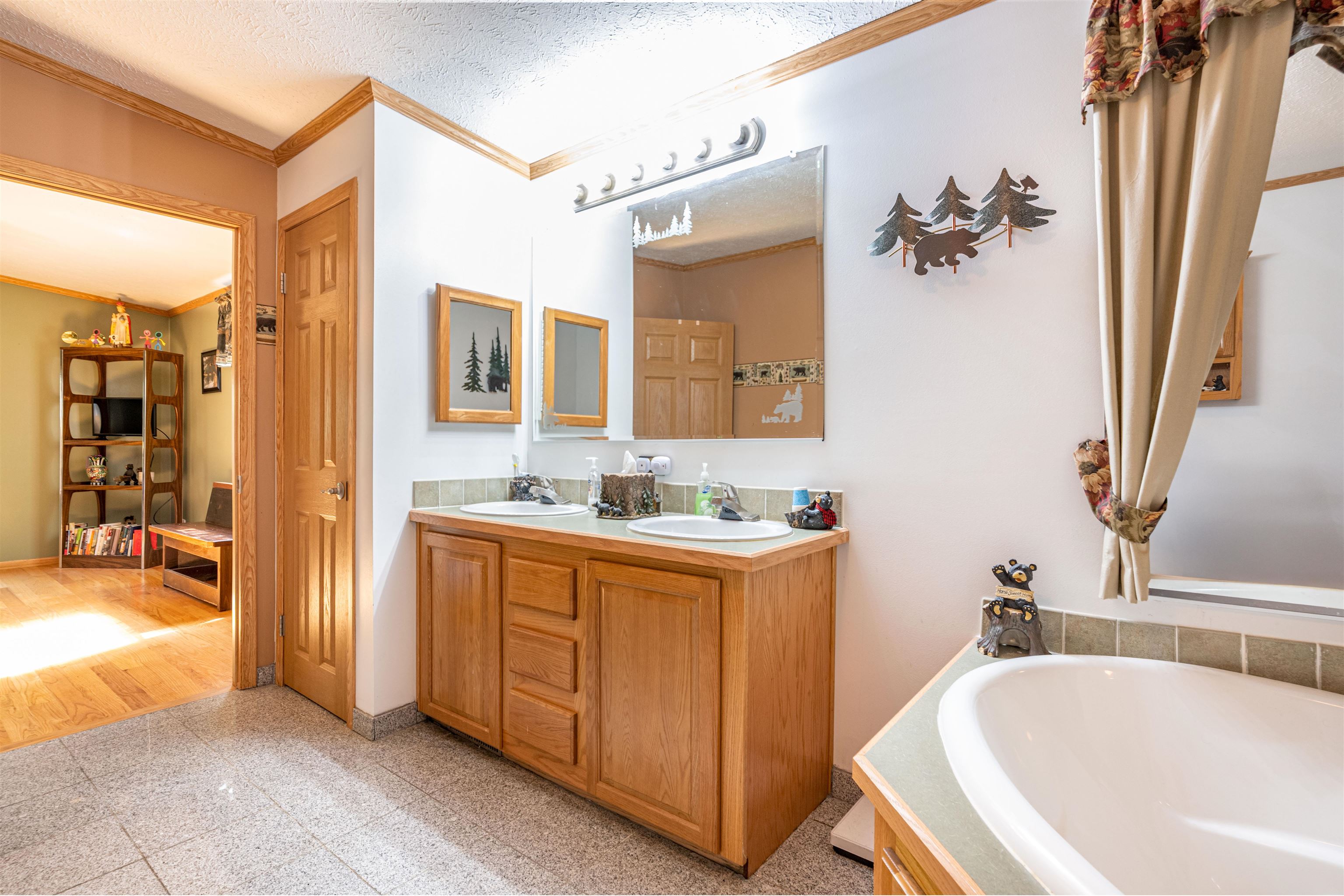 Wisconsin Dells, Wisconsin 53965, United States, 3 Bedrooms Bedrooms, ,2 BathroomsBathrooms,Residential,Active,215453