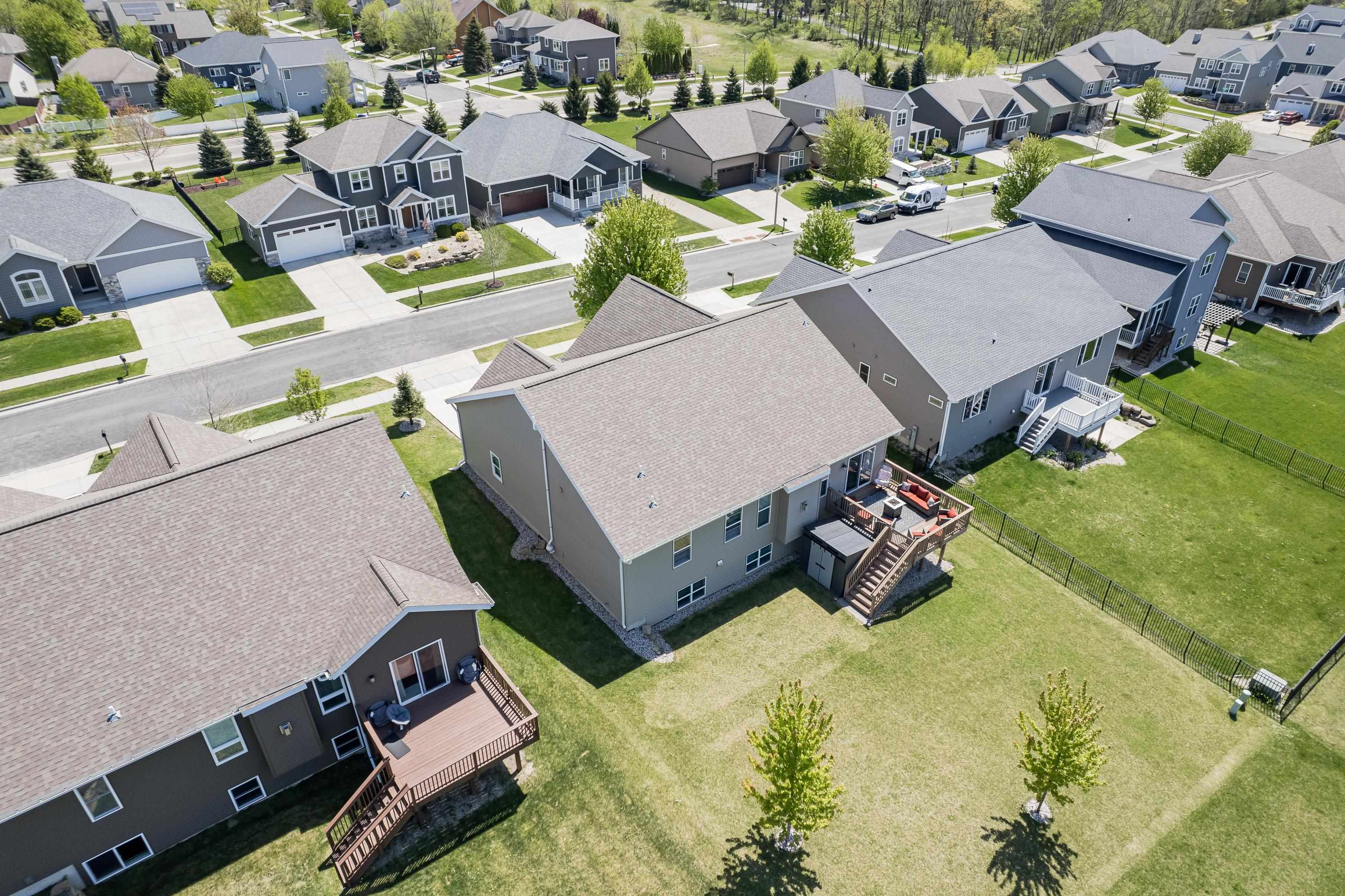1910 Swainson Drive