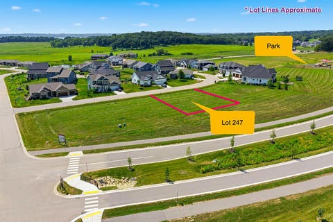 Photo of L247 Silo Prairie Drive, Middleton, WI 53597 (MLS # 2030163)
