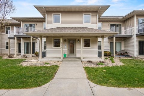 Photo of 2824 Pleasant View Road 202 #202, Middleton, WI 53562 (MLS # 2020930)