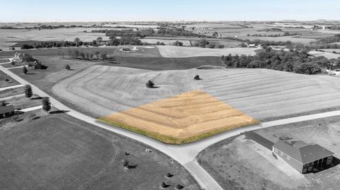 Photo of 1.5 Ac Redbird Ridge, Darlington, WI 53530 (MLS # 2010969)