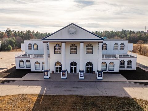 Photo of 430 W Munroe Avenue, Wisconsin Dells, WI 53965 (MLS # 2018579)