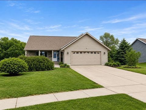Photo of 54 Me Me Lane, Reedsburg, WI 53959 (MLS # 2024781)