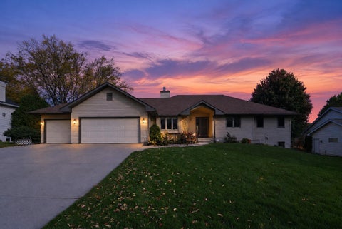 Photo of 5716 Margate Street, Fitchburg, WI 53711 (MLS # 2034348)