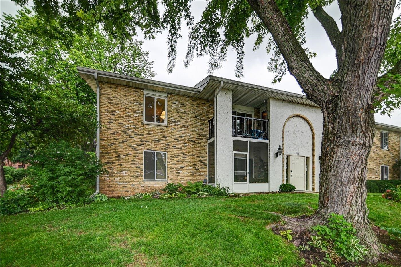 41 Golf Course Road E