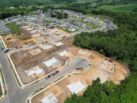 Tiny photo for 802 Sarah Street, Belleville, WI 53508 (MLS # 2012939)