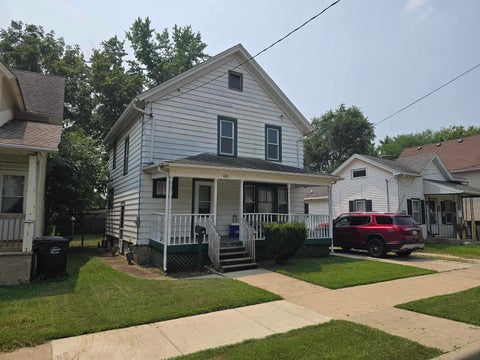 Photo of 600 St Lawrence Avenue, Beloit, WI 53511 (MLS # 2028422)