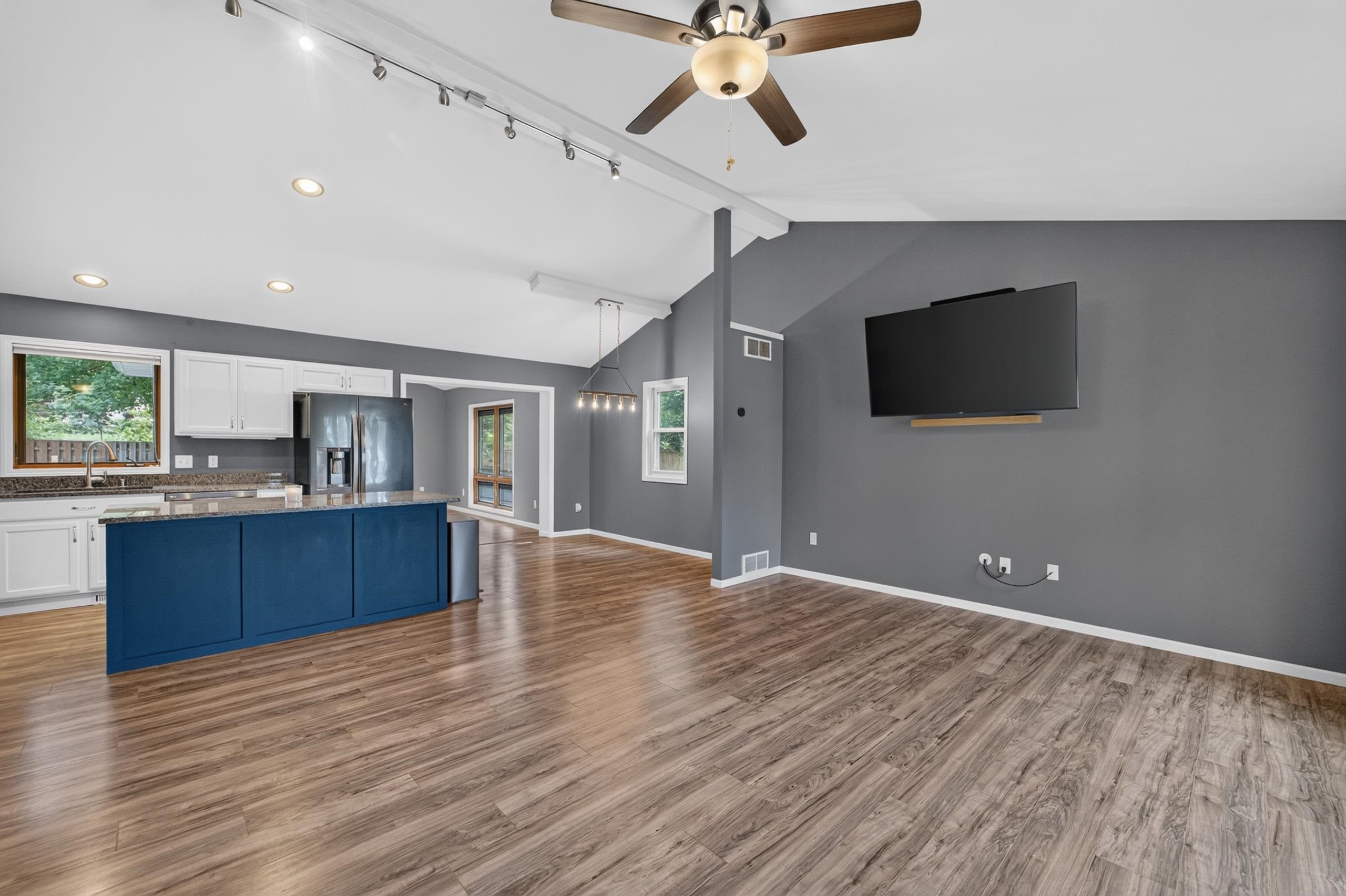 4713 Dream Lane