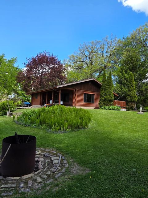 Photo of 2112 Utica rd Road, Cambridge, WI 53523 (MLS # 2022893)