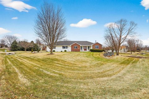 Photo of 3253 Conservancy Estates Lane, Sun Prairie, WI 53590 (MLS # 2016686)