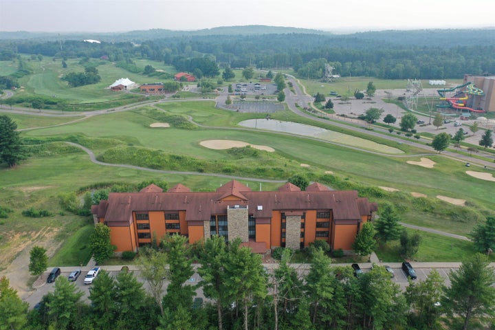 Photo 1 of 49 — 2504 River Rd 7223, Wisconsin Dells, WI 53965