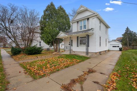 Photo of 309 4th Street, Beaver Dam, WI 53916 (MLS # 2012915)