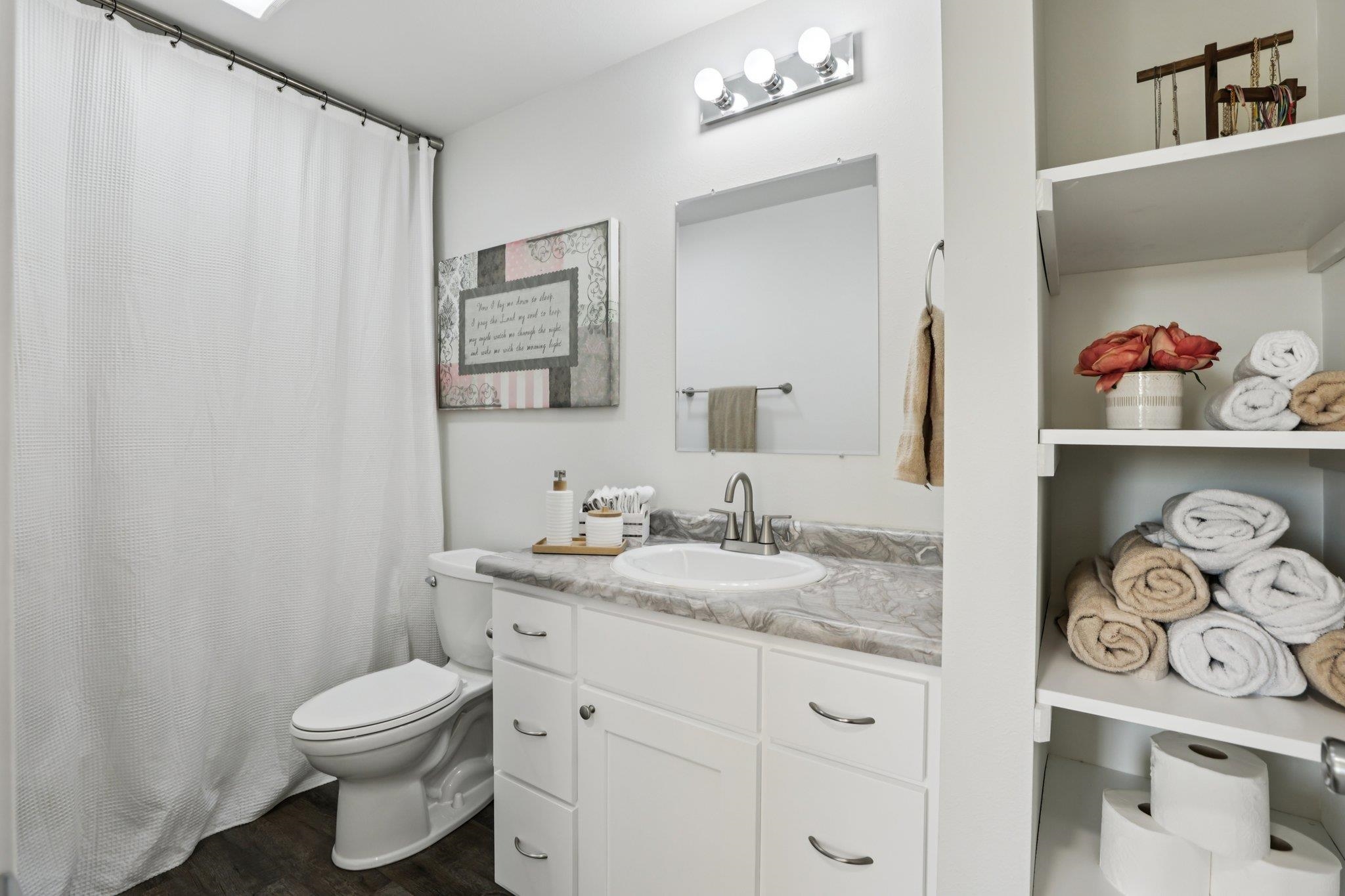 Reedsburg, Wisconsin 53959, United States, 2 Bedrooms Bedrooms, ,2 BathroomsBathrooms,Residential,Active,227259