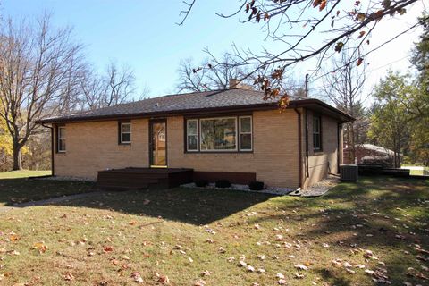 Photo of 2606 W Liberty Avenue, Beloit, WI 53511 (MLS # 2012460)