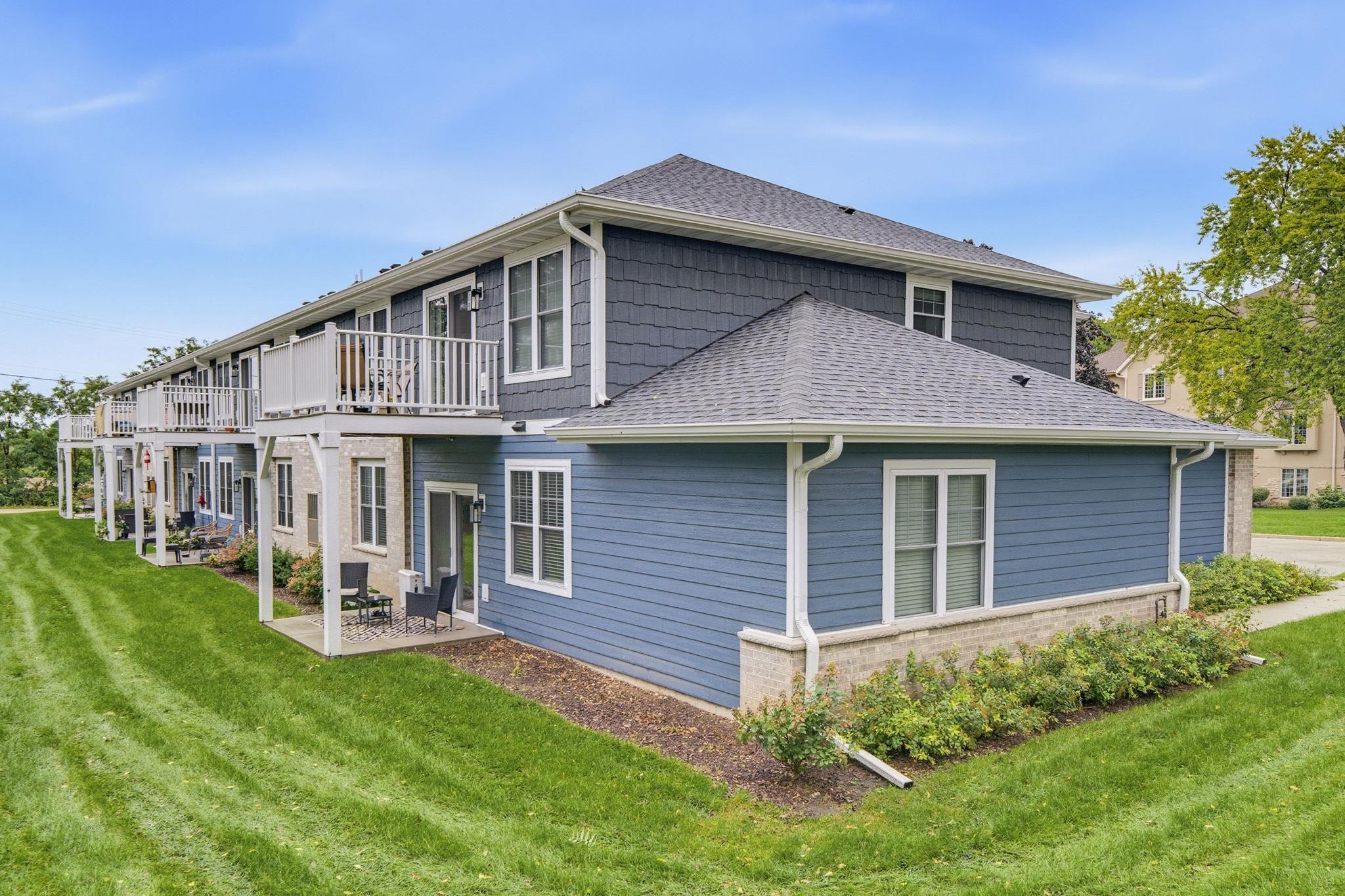 2709 Silvernail Road