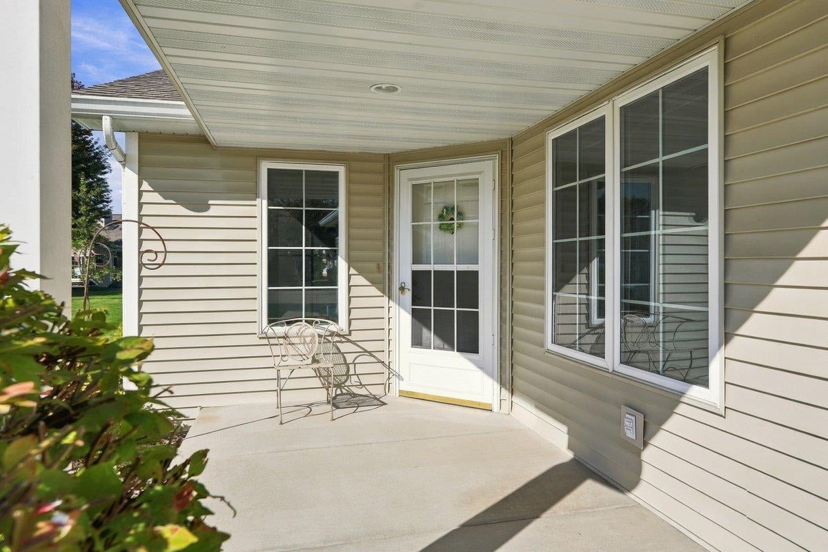 614 Springbrook Circle