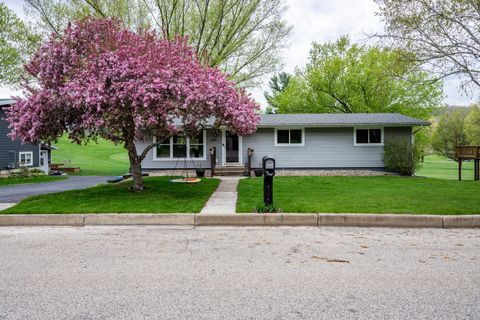 Photo of 670 S Cairns Avenue, Richland Center, WI 53581 (MLS # 2022135)