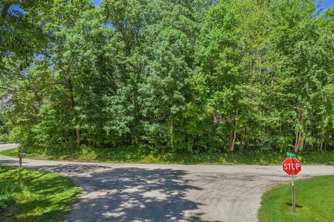 Photo of L14 Quail W Redstone Drive, La Valle, WI 53941 (MLS # 2026663)