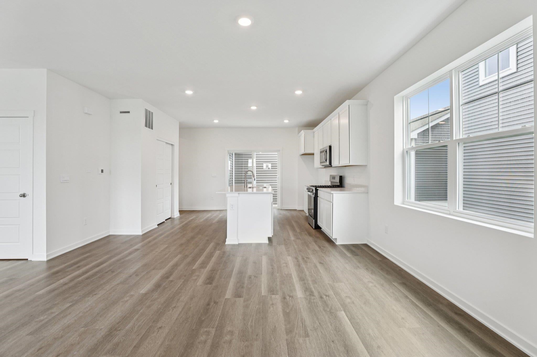 613 Boulder Lane