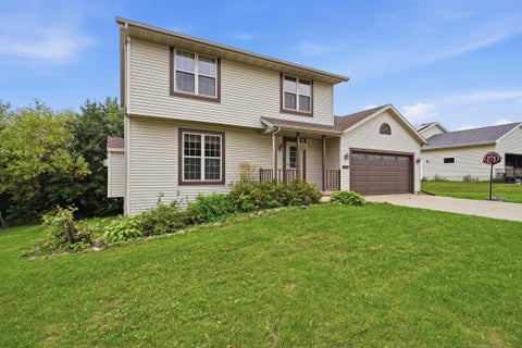 Photo of 407 Kleine Street, Deerfield, WI 53531 (MLS # 2030006)