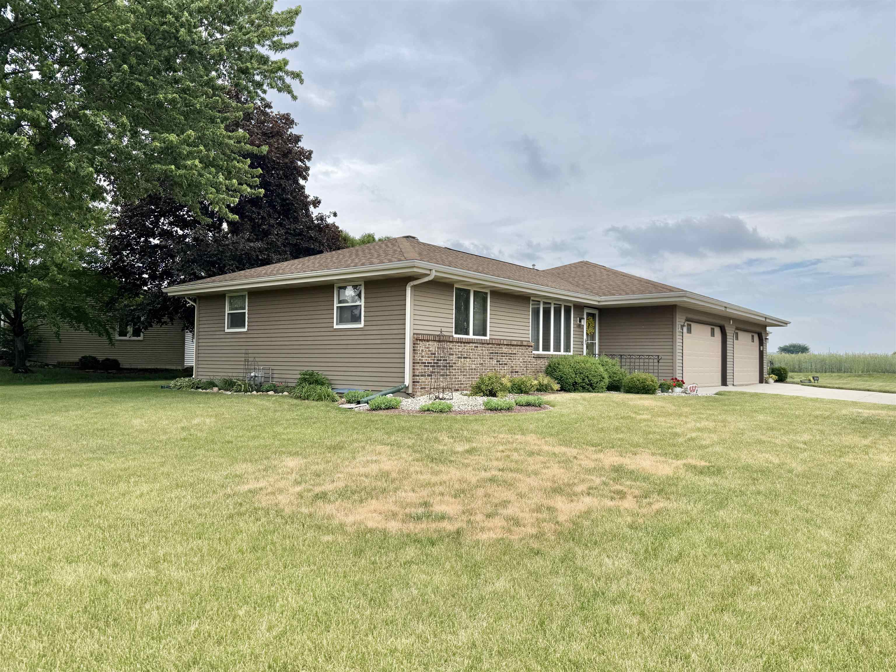 4105 Mackinac Drive