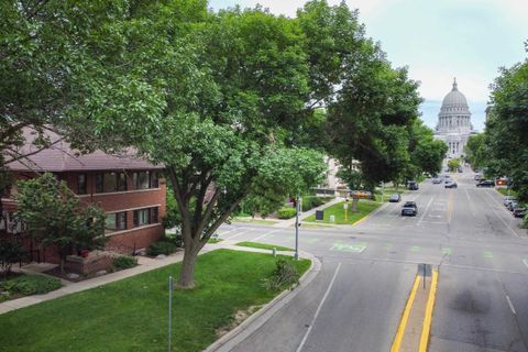 Tiny photo for 401 Wisconsin Avenue, Madison, WI 53703 (MLS # 2013475)